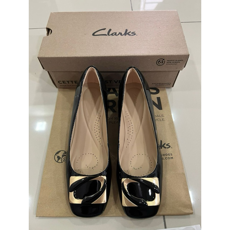 [Preloved] รองเท้าผู้หญิง Clarks