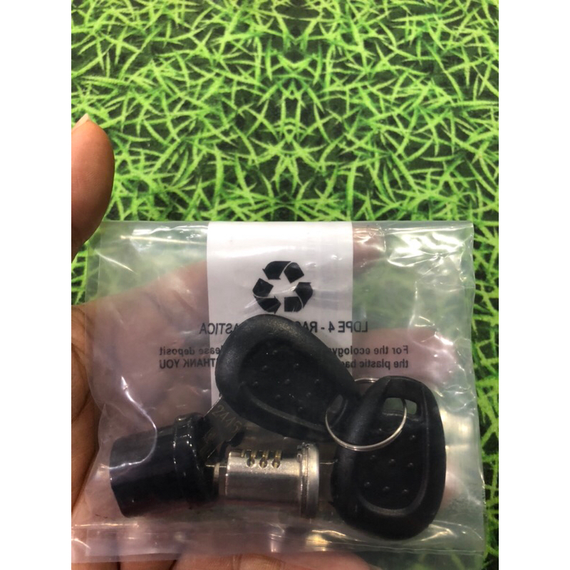 GIVI CYLIDER CORE,KEY&HOUSING BLACK GIVI เฉพาะกล่อง GIVI เท่านั้น