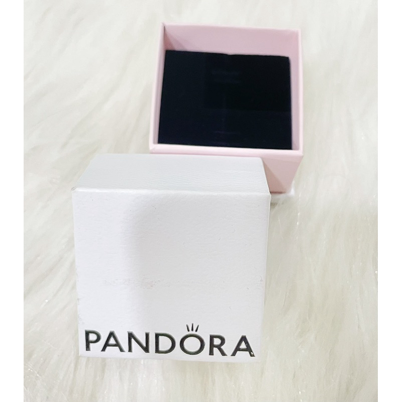 กล่อง PANDORA ผ้าขัดเงา PANDORA