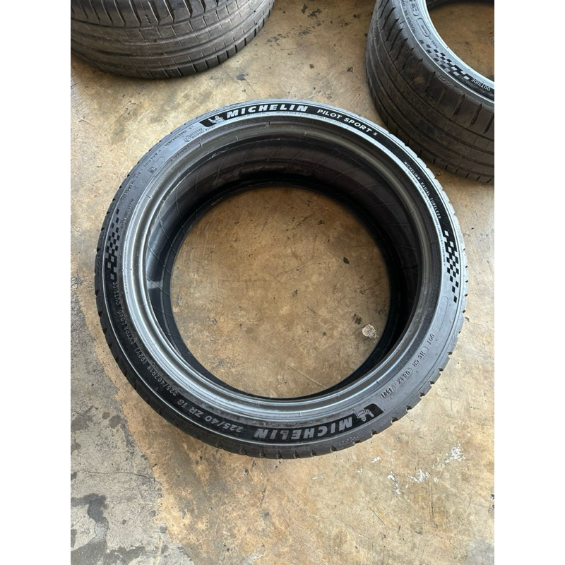 92Y Michelin Pilot Sport 5 PS5 225/40/18 225-40-18 225-40-R18 2021 ปี 80% มือสองญี่ปุ่น