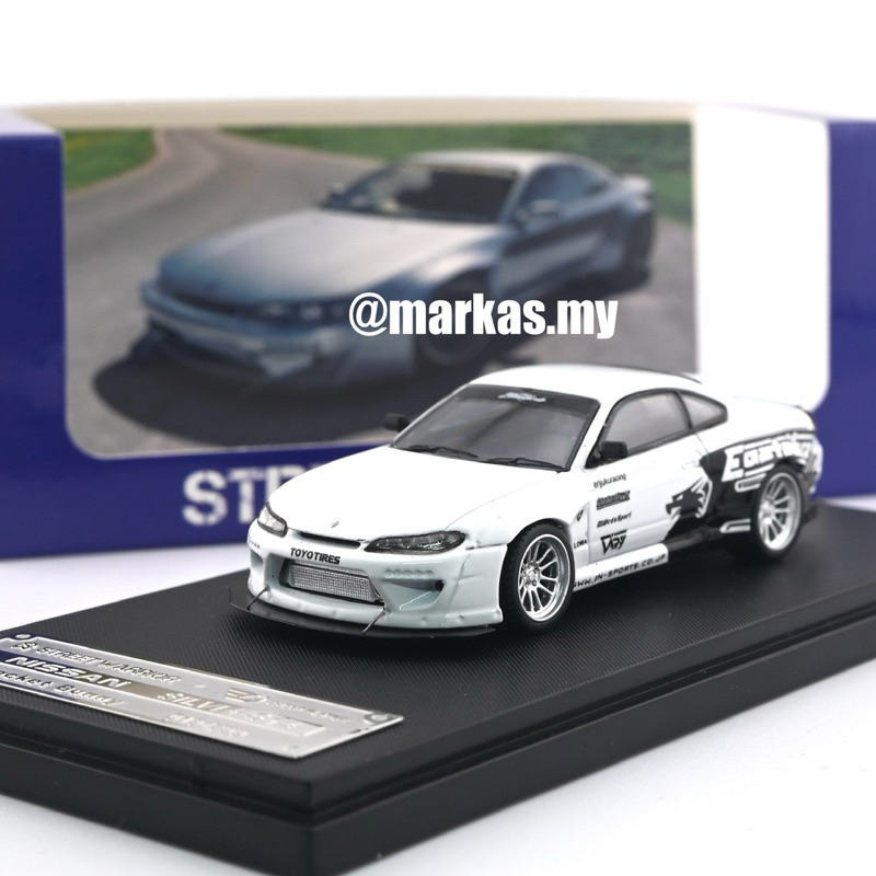 STREET WEAPON 1/64 NISSAN SILVIA S15 ROCKET BUNNY WHITE