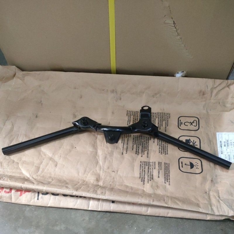 YAMAHA Y110 HANDLE BAR YSS