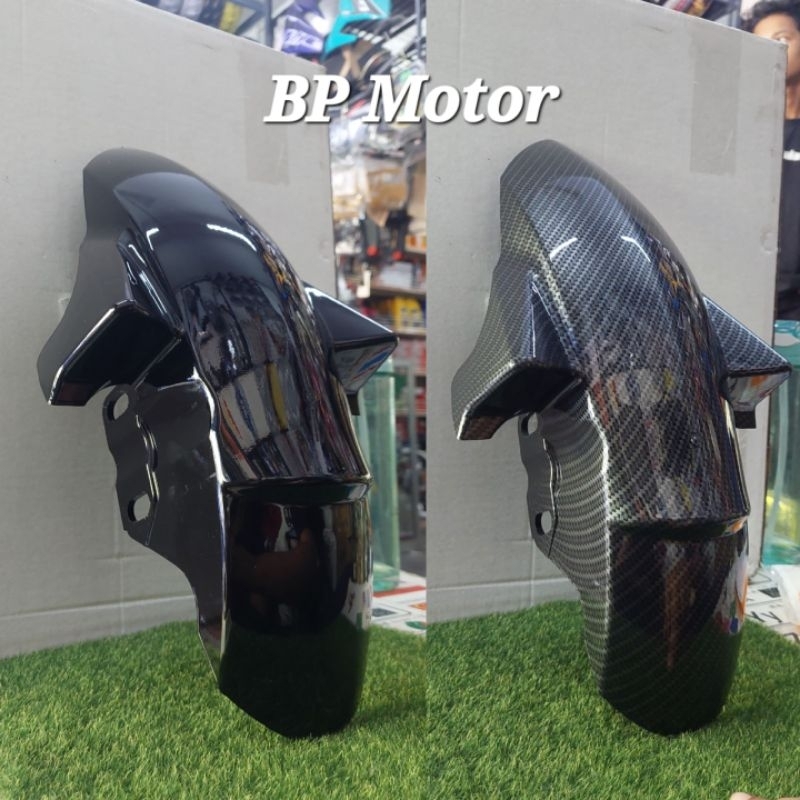 RAPIDO RACING ฝาครอบบังโคลนด้านหน้า MAGAT Y15ZR V1 V2 สีดําและคาร์บอน CUSTOM FRONT FENDER POONG CUST