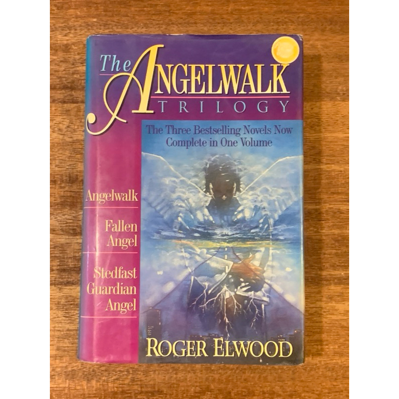 ไตรภาคแองเจิลวอล์ค โดย ROGER ELWOOD