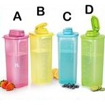 TUPPEWARE FRIDGE WATER BOTTLE 2.0L