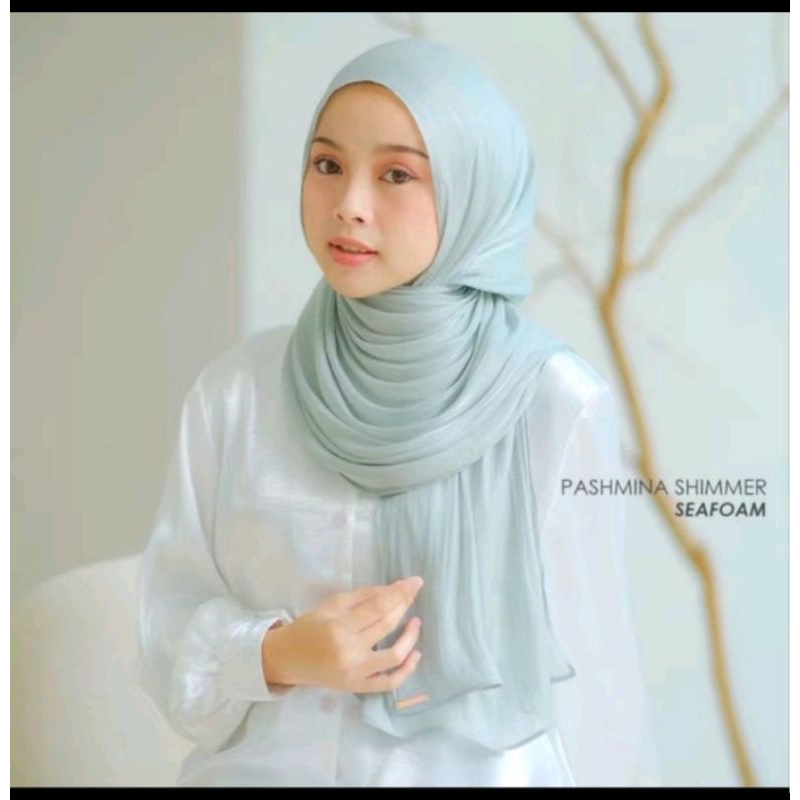 SHAWL SHIMMER SILK GLOSSY VIRAL