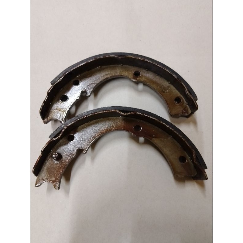 FORD TRADER (H/B) รองเท้าเบรกหลังหน้า 1 ชุด
(K-3340)