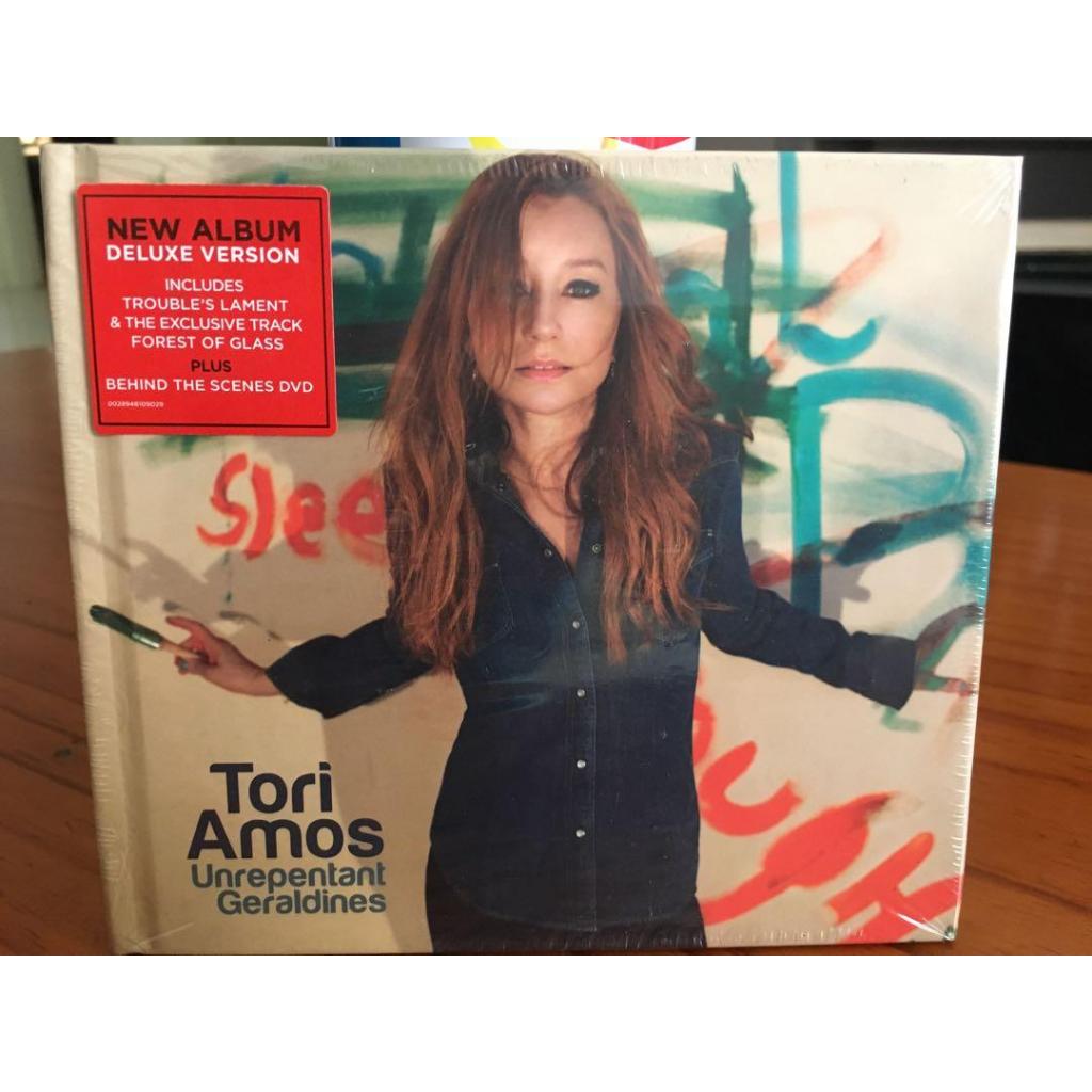 Tori AMOS - เวอร์ชั่นดีลักซ์ที่ไม่มีใครเทียบได้ (CD+DVD)