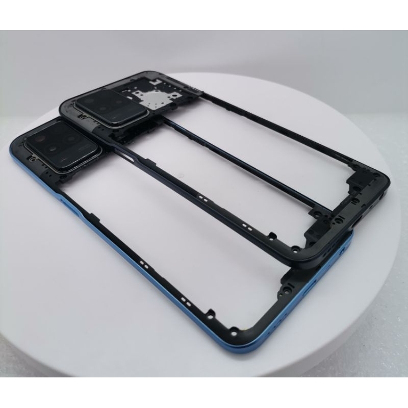 REAL 8 (5G) MIDDLE FRAME พร้อมปุ่มปรับระดับเสียง & ANTENNA RIBBON