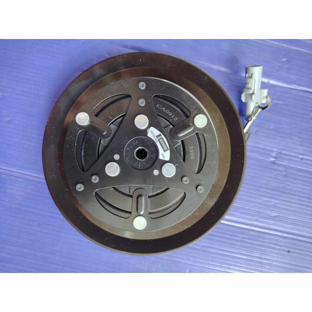 DENSO COOL GEAR TOYOTA VIOS 2007-2012 NCP93/NCR93 DUGONG, YARIS 4PK 135MM MAGNET CLUTCH ASSY (6960)