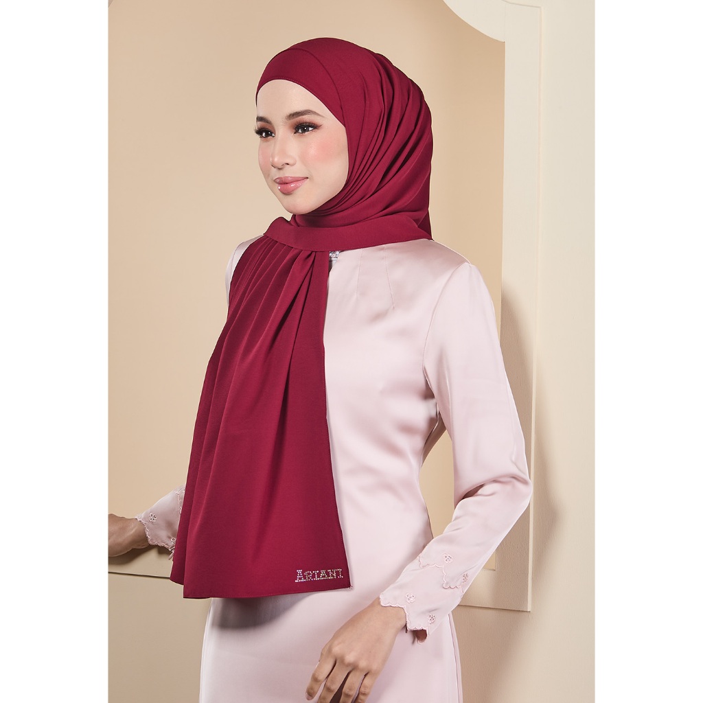 Ariani ผ้าคลุมไหล่ Yasmin Basic