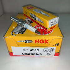 หัวเทียน NGK LMAR8A-9 สําหรับ Yamaha XMAX250, MT09