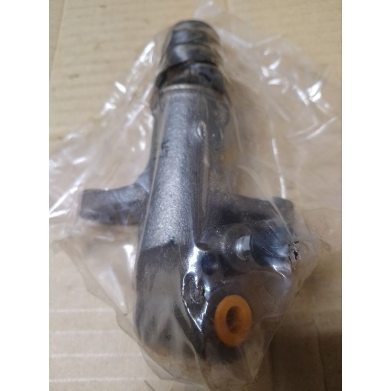 ISUZU CLUTCH PUMP (8-94389-194-0)