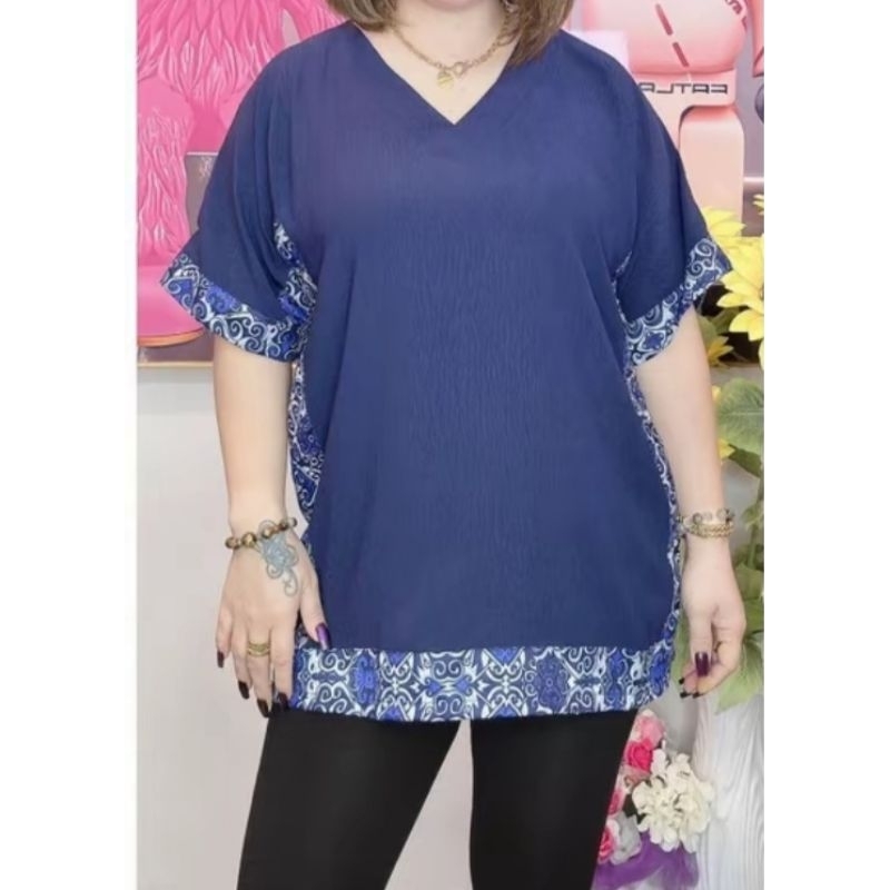 เสื้อ v คอ pua kumbu