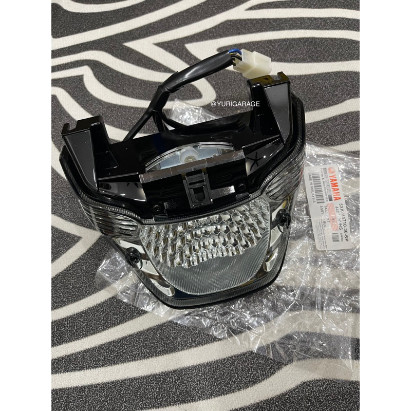 5XK-H4710-30-SP YAMAHA Y125ZR TAIL LAMP ASSY LAMPU BELAKANG (TANPA MENTOL) HLY 100%