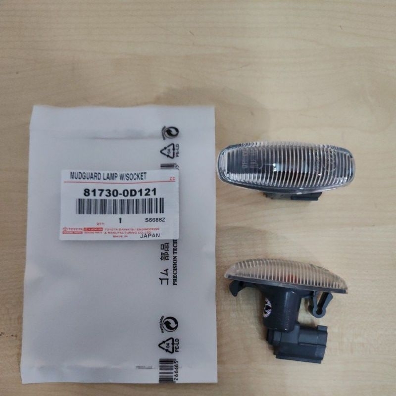 TOYOTA NCP150 NCP151 2013-2021Y GUN125 FENDER โคมไฟพร้อมซ็อกเก็ต 81730-0D121