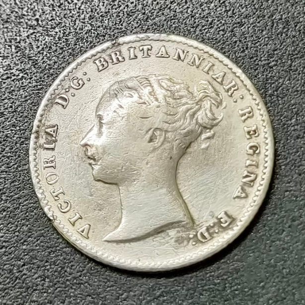 UK Queen Victoria 4 Pence เหรียญเงิน 1843