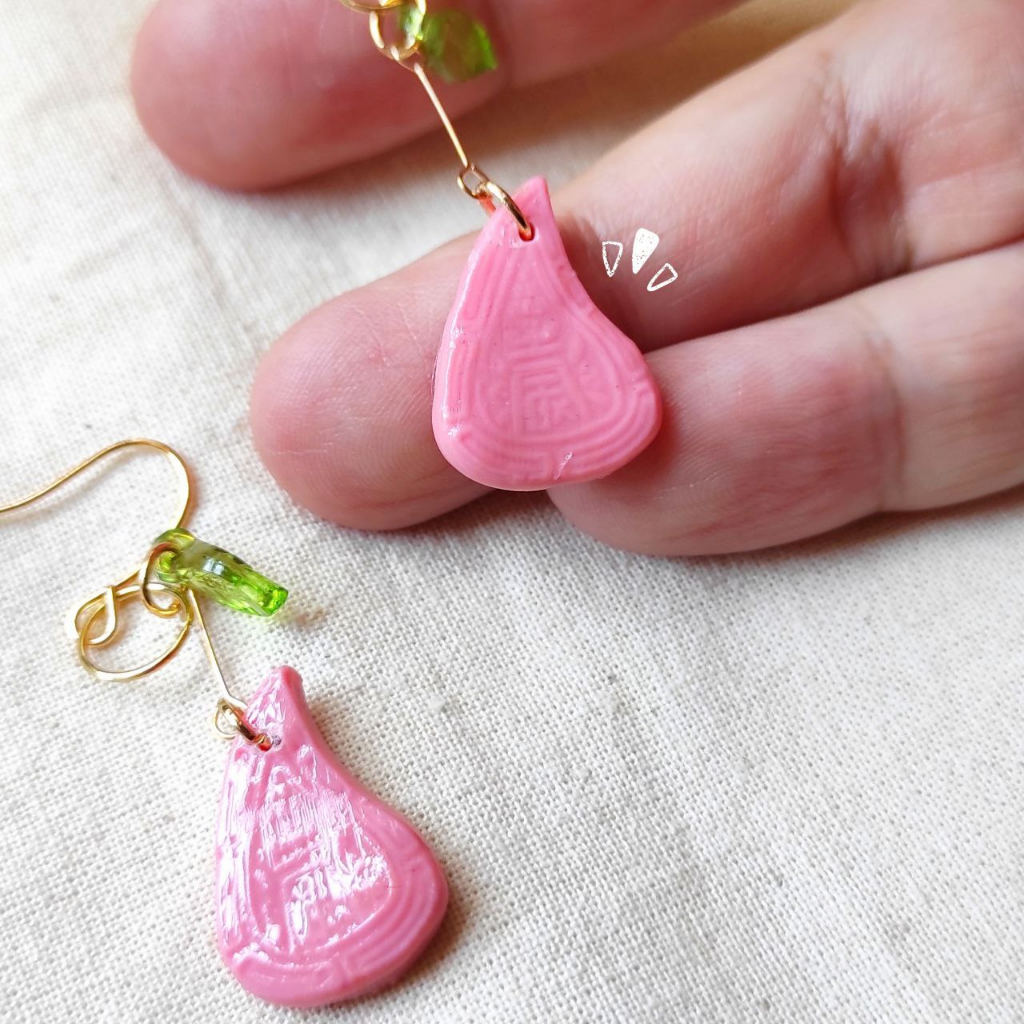 ต่างหูแฮนด์เมด HONEY MELLON (ที่เกี่ยวหู)/ สแตนเลส - TEOCHEW KUEH