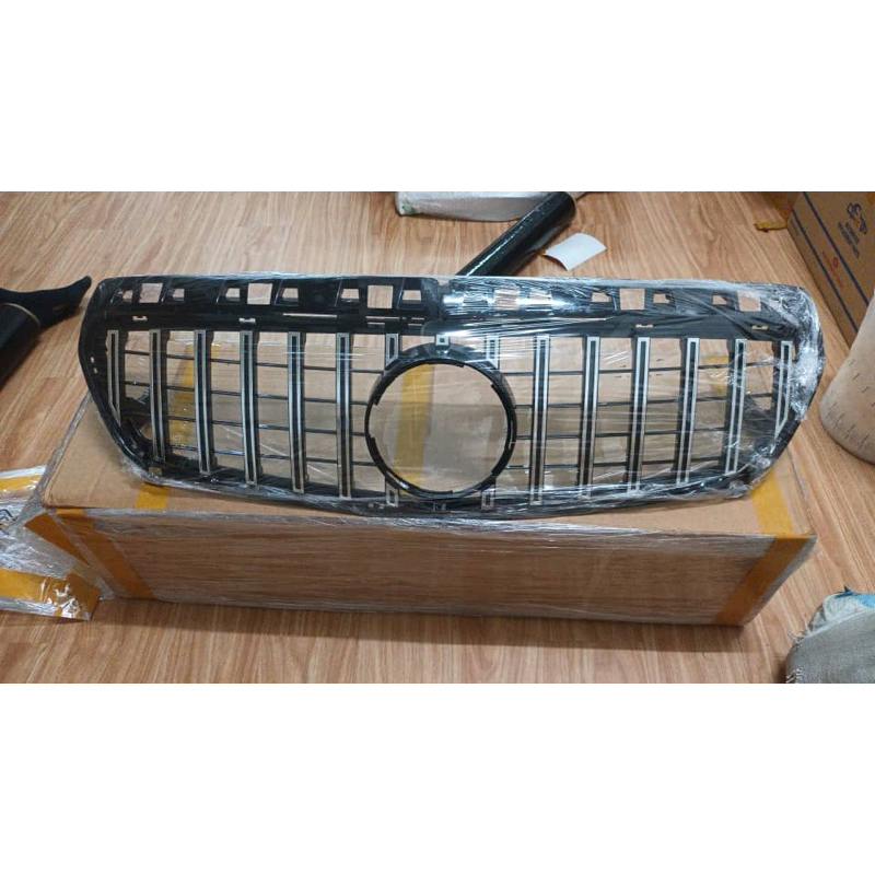 MERC W176 13-15 GT GRILLE