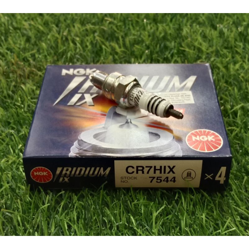 หัวเทียน NGK iridium Japan CR7HIX