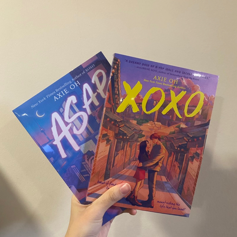 XOXO 2 Books Series โดย Axie OhENG XOXO, ASAP
