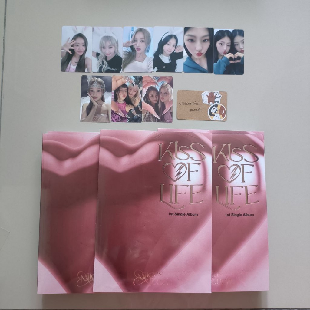KISS OF LIFE 1ST SINGLE ALBUM MIDAS TOUCH HELLOLIVE HELLO82 POB PHOTOCARD