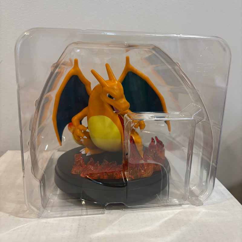 Pokemon TCG: Charizard ex Super Premium Collection FIGURE เท่านั้น
