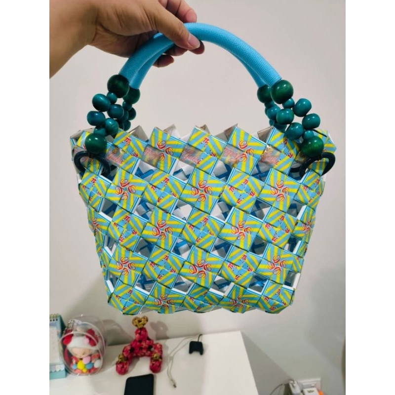 Baku anyam recycle 保湿环包