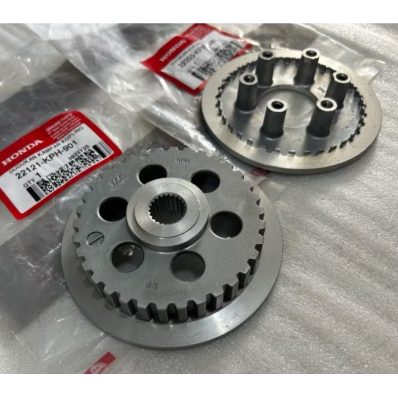 22121-KPH-900/22350-KPH-900 ฐานหม้ออลูมิเนียม Future 125, Wave 125, DASH 125,Future Neo