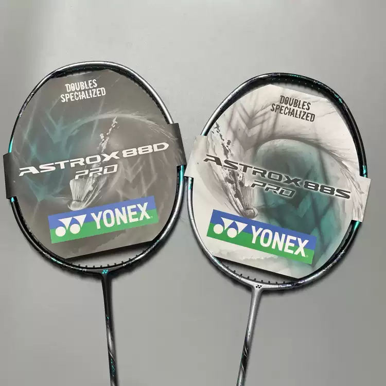 ไม้แบดมินตัน YONEX ASTROX 88S 88D PRO คาร์บอนเต็มเดี่ยว 4U 26Lbs 83g พร้อมกระเป๋าฟรี