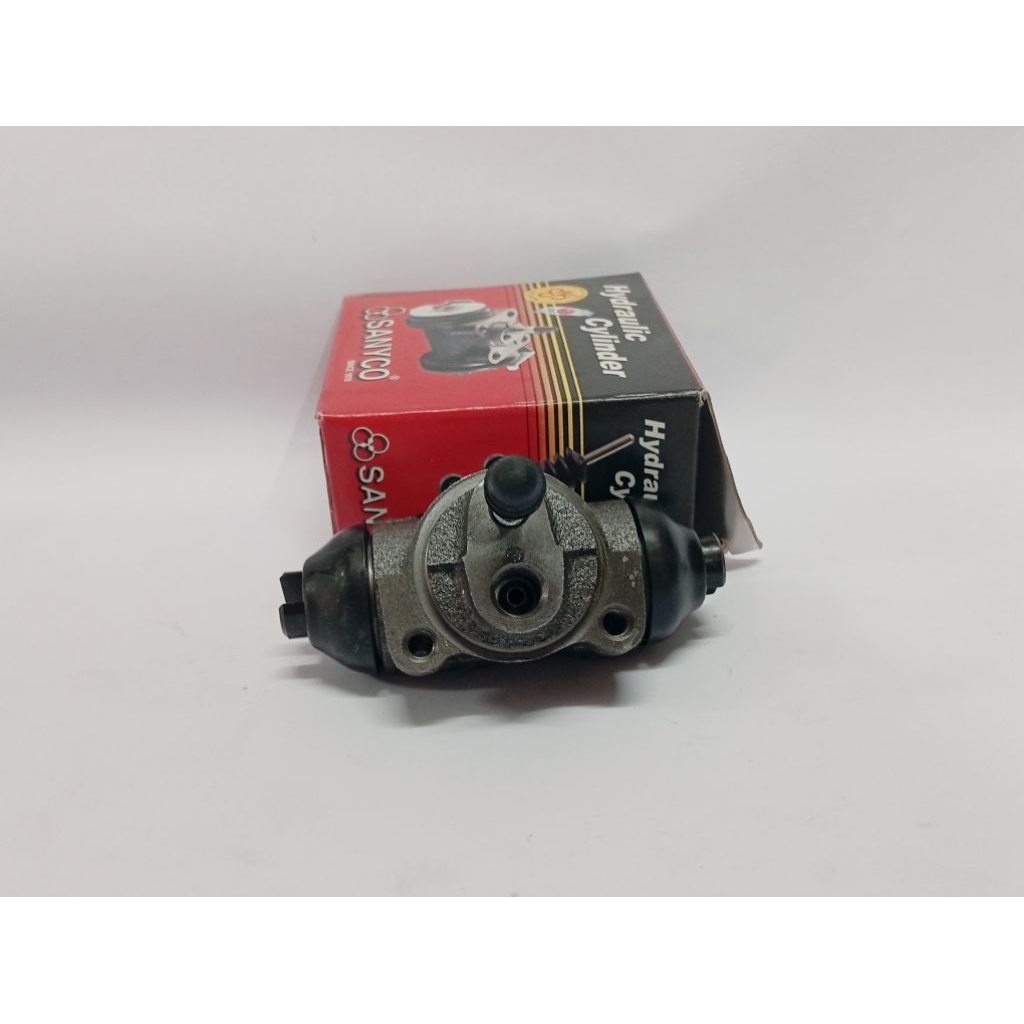 UH71-26-610 FORD RANGER PE 2.5 WL MAZDA FIGHTER B2500 15/16" REAR WHEEL CYLINDER BRAKE PUMP