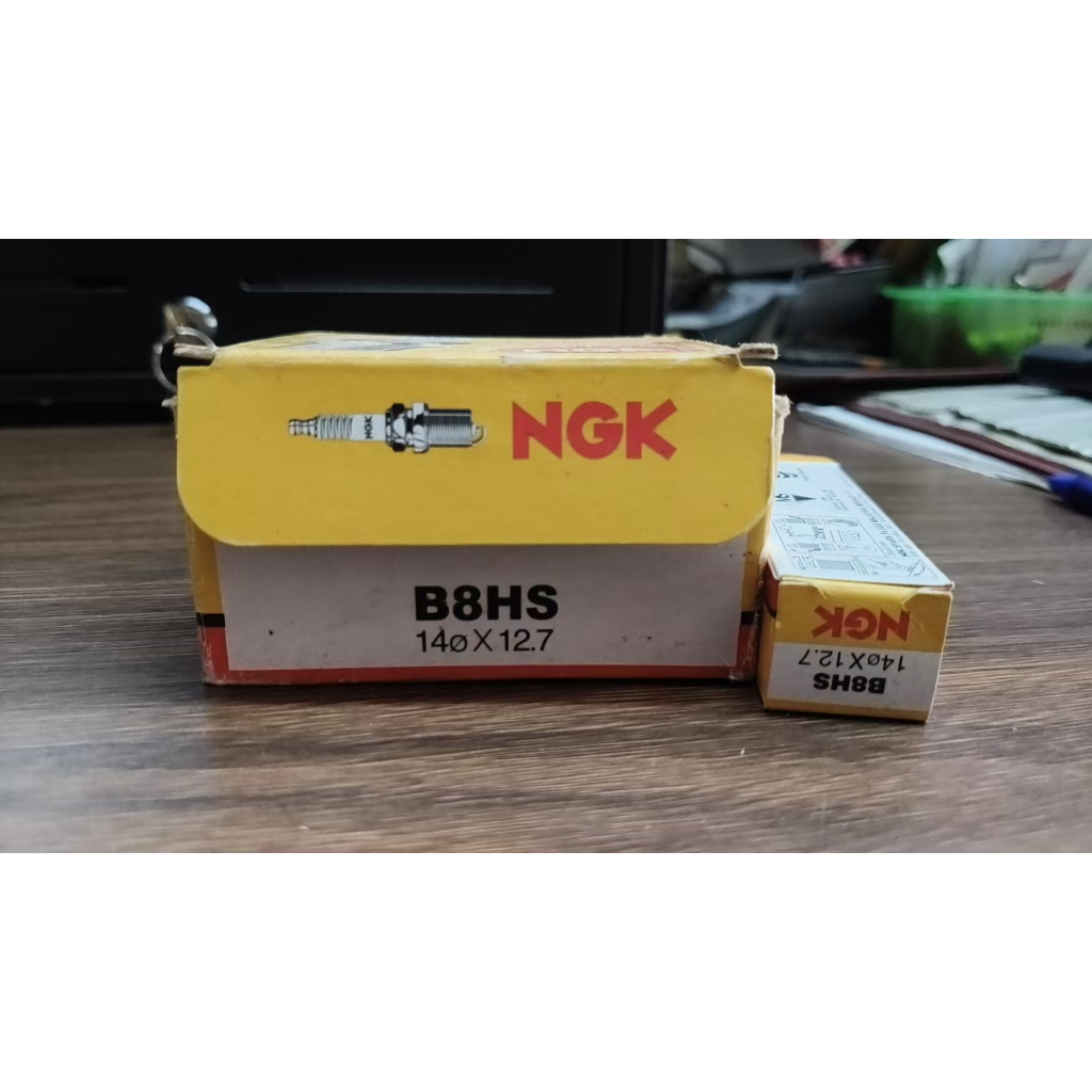 NGK PLUG-B8HS-NGK MALAYSIA-B8HS-YAMAHA/HONDA/SUZUKI/SPARK PLUG