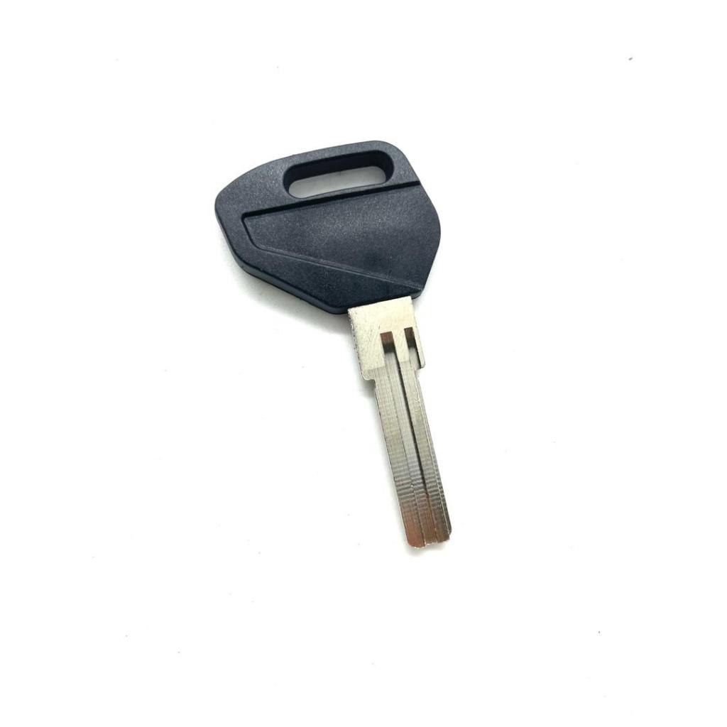 Silca อิตาลี EU17AP Key Blank สําหรับรถจักรยานยนต์ Moto กล่องรถจักรยานยนต์ GIVI SL101 SL103