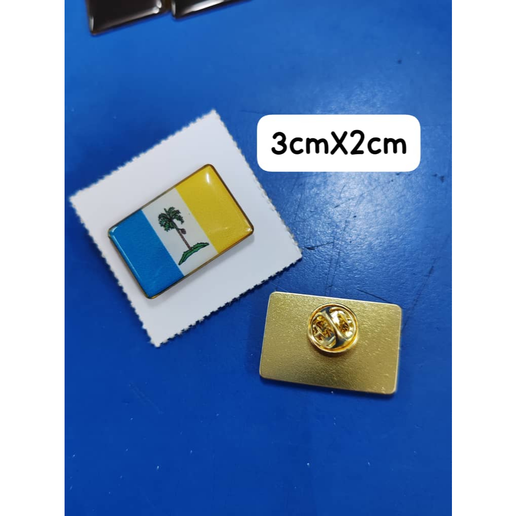 FLAG PENANG COLLAR PIN 3 ซม. X 2 ซม. PENANG GOLD FLAG