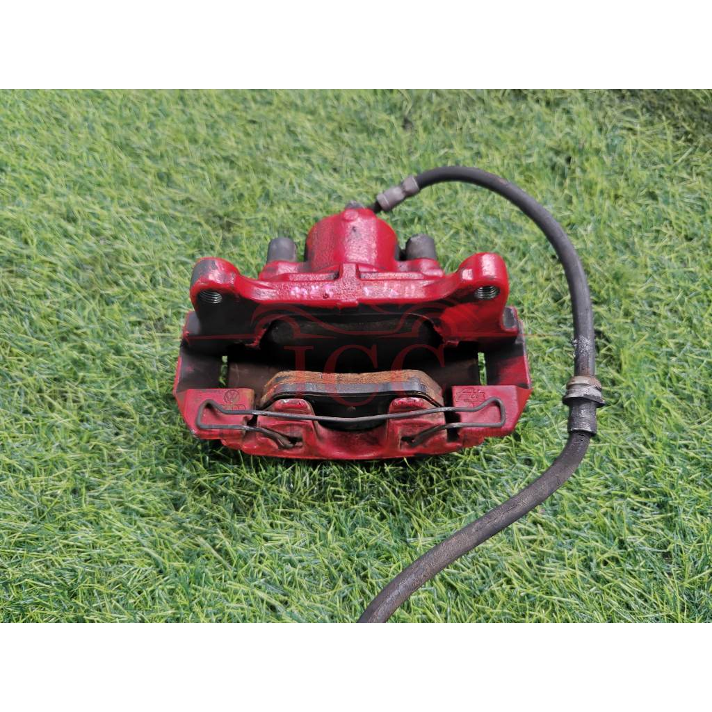 VOLKSWAGEN GOLF MK5 GTI 1KBWA BRAKE CALIPER FRONT RIGHT [D-4-6-B2598]