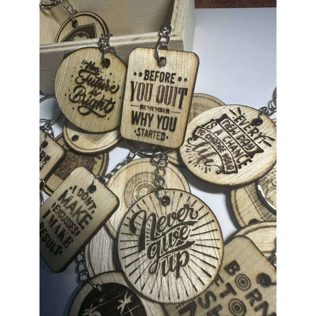 MOTIVATION KEYCHAIN PLYWOOD