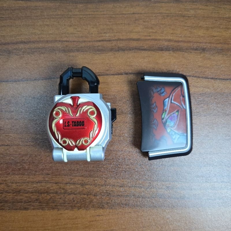 ใช้ CSM สมบูรณ์เลือก MODIFICATION SET Ringo Lockseed + Idunn Faceplate Kamen Rider Gaim Bandai