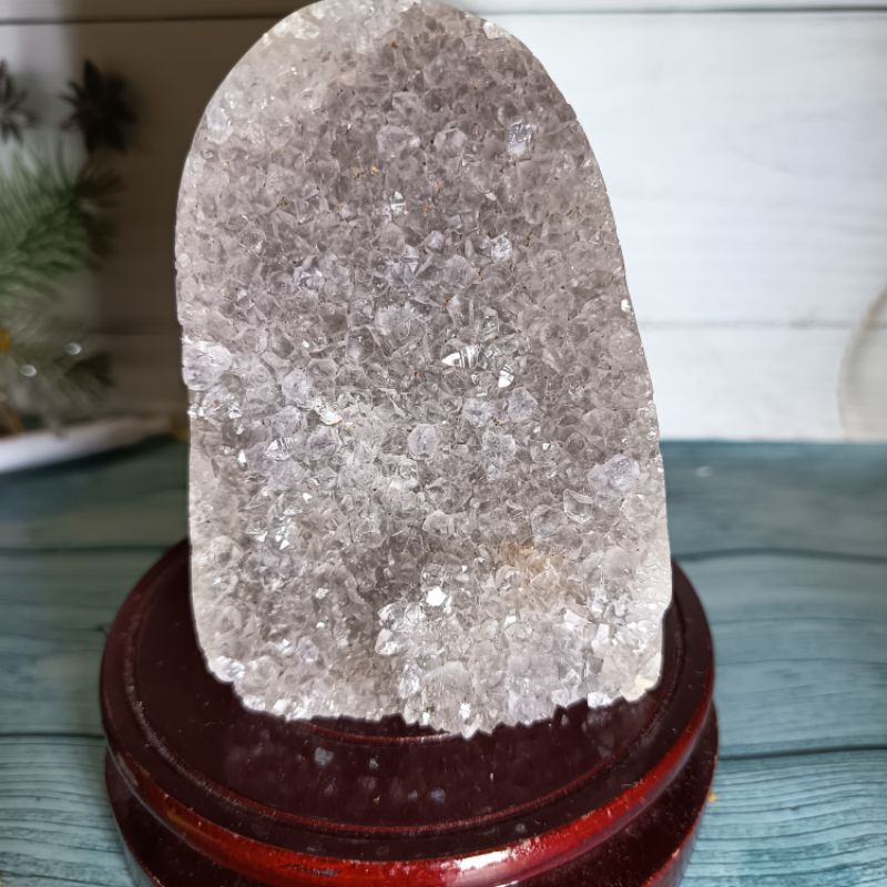 Bb 58 geode คริสตัลอเมทิสธรรมชาติ