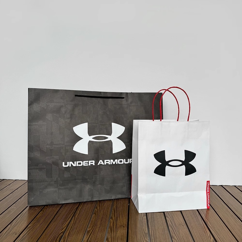 กระเป๋าใส่กระดาษ Under Armour