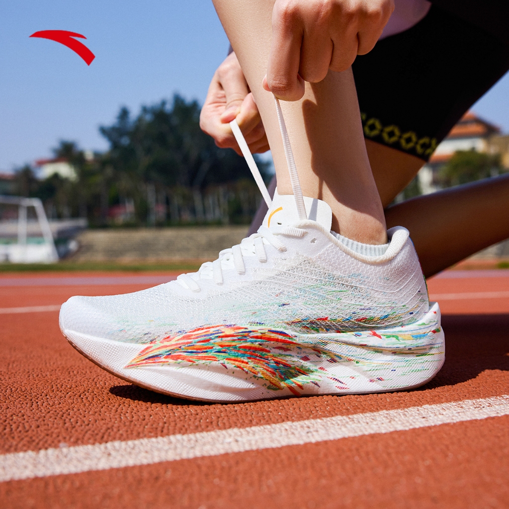 รองเท้าวิ่งผู้หญิง ANTA C202 6 1225B5575-1 -Papyrus White/Lightening Orange/Light Grass Green (Kasut