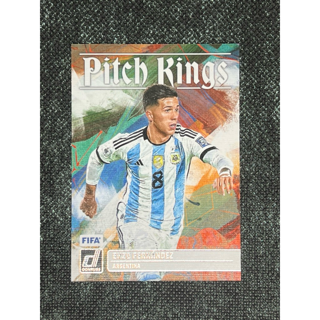 2023-24 Panini Donruss Soccer Pitch Kings ใส่เงิน - Enzo Fernandez