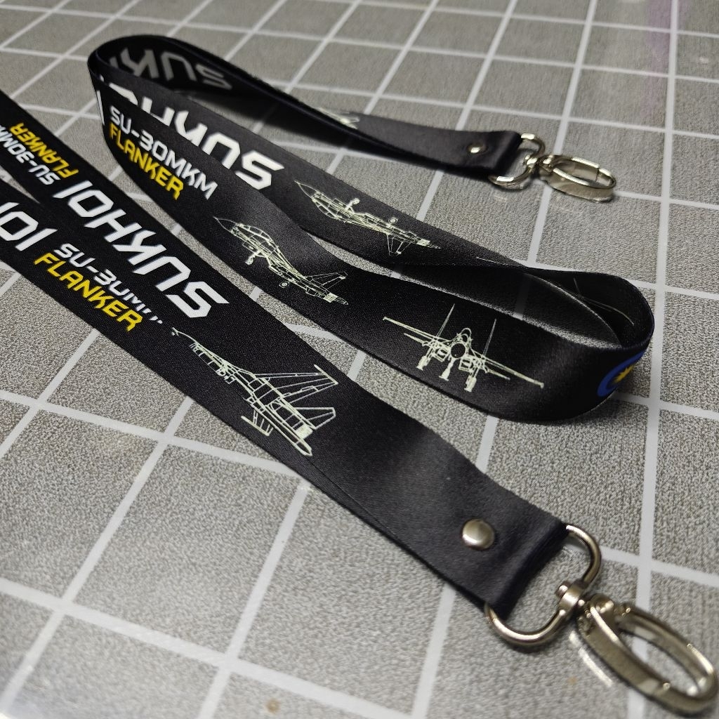 เชือกเส้นเล็ก sukhoi su-30mkm flanker