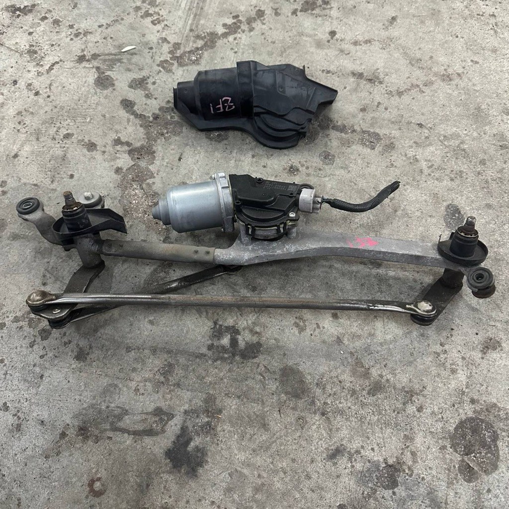 มอเตอร์ปัดน้ําฝนหน้า HONDA CRZ ZF1 ZF2 พร้อมลิงค์นําเข้าจากประเทศญี่ปุ่น USED