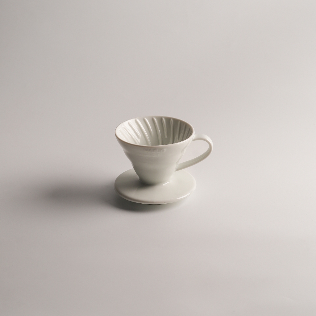 Hario V60 Ceramic Coffee Dripper 01