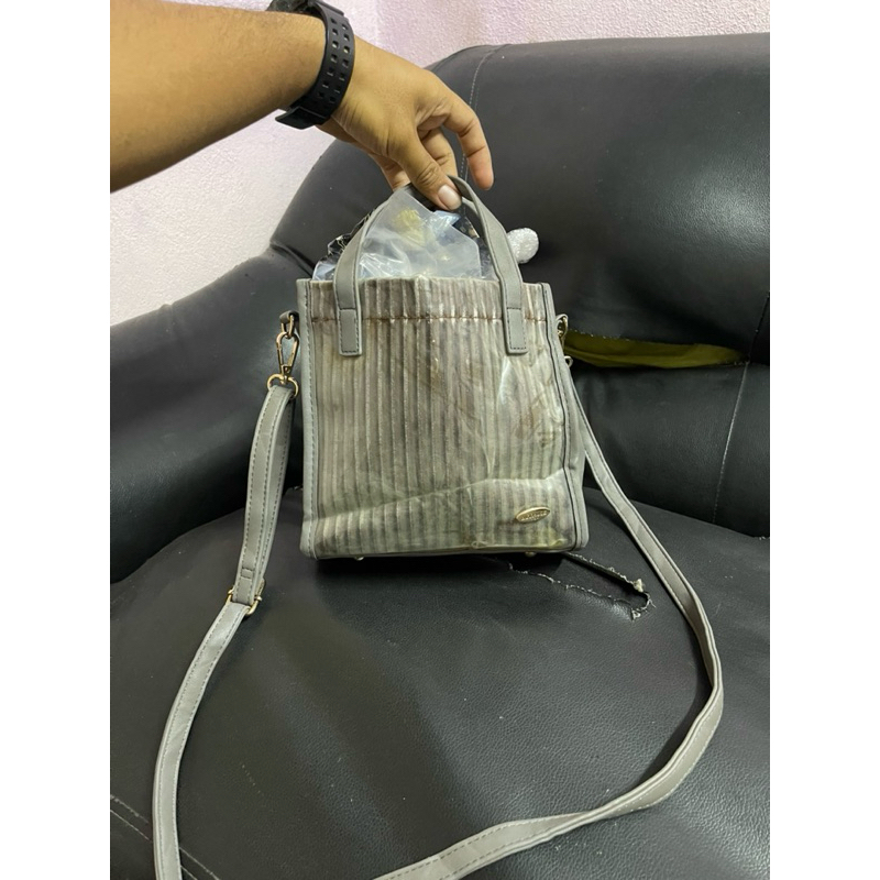 กระเป๋าสะพาย Altrose Silver