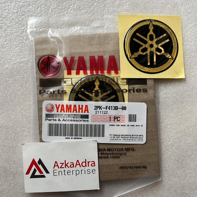 Y16ZR / NMAX / XSR 155 / R15 V2 LOGO / EMBLEM YAMAHA (GOLD) 4.5 CM ( 2PK-F413B-00 ) YAMAHA
