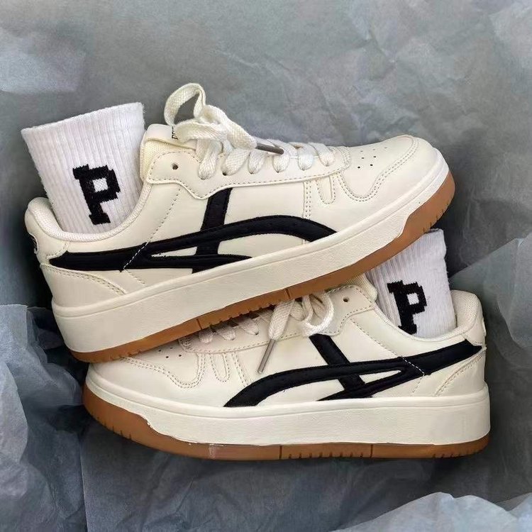 รองเท้ากีฬาผู้หญิง Superme Casual Plain Breathable Soft Sneaker สําหรับผู้หญิง Sepatu Sneaker