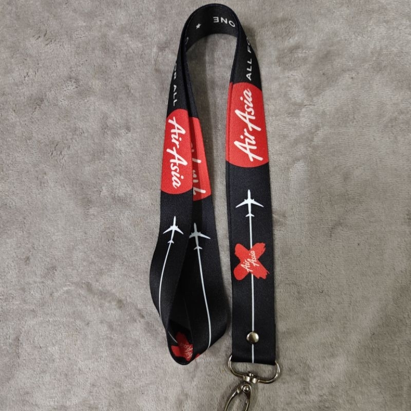 เชือกเส้นเล็ก airasia X