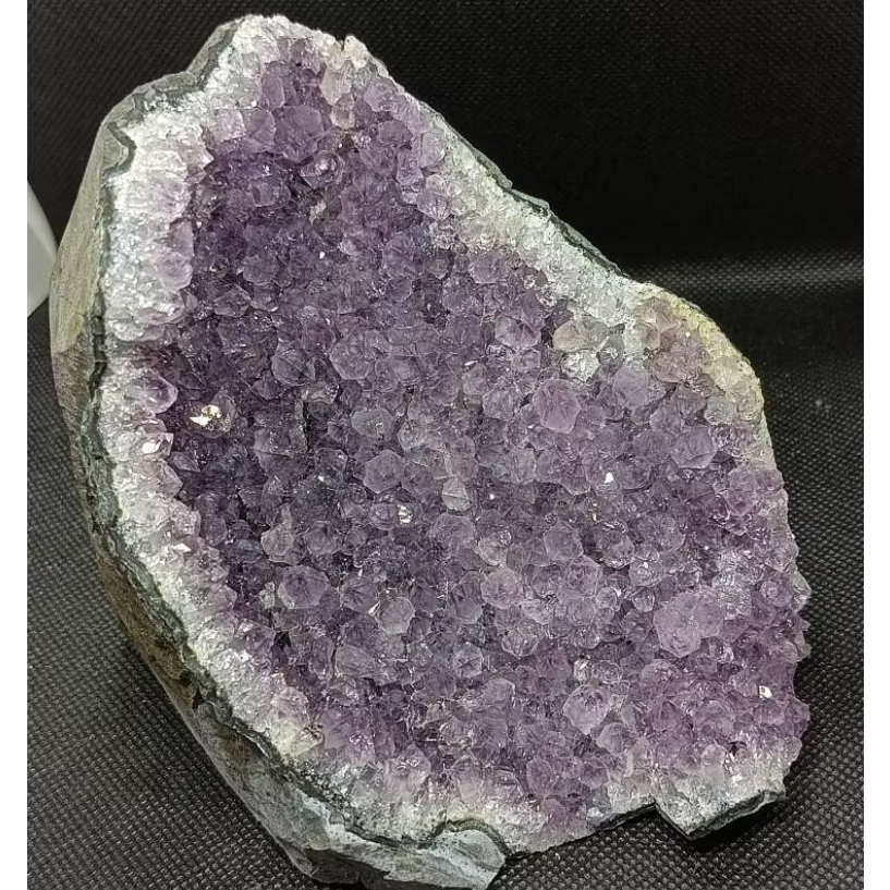 อเมทิสต์ geode คริสตัลคริสตัลธรรมชาติ G05