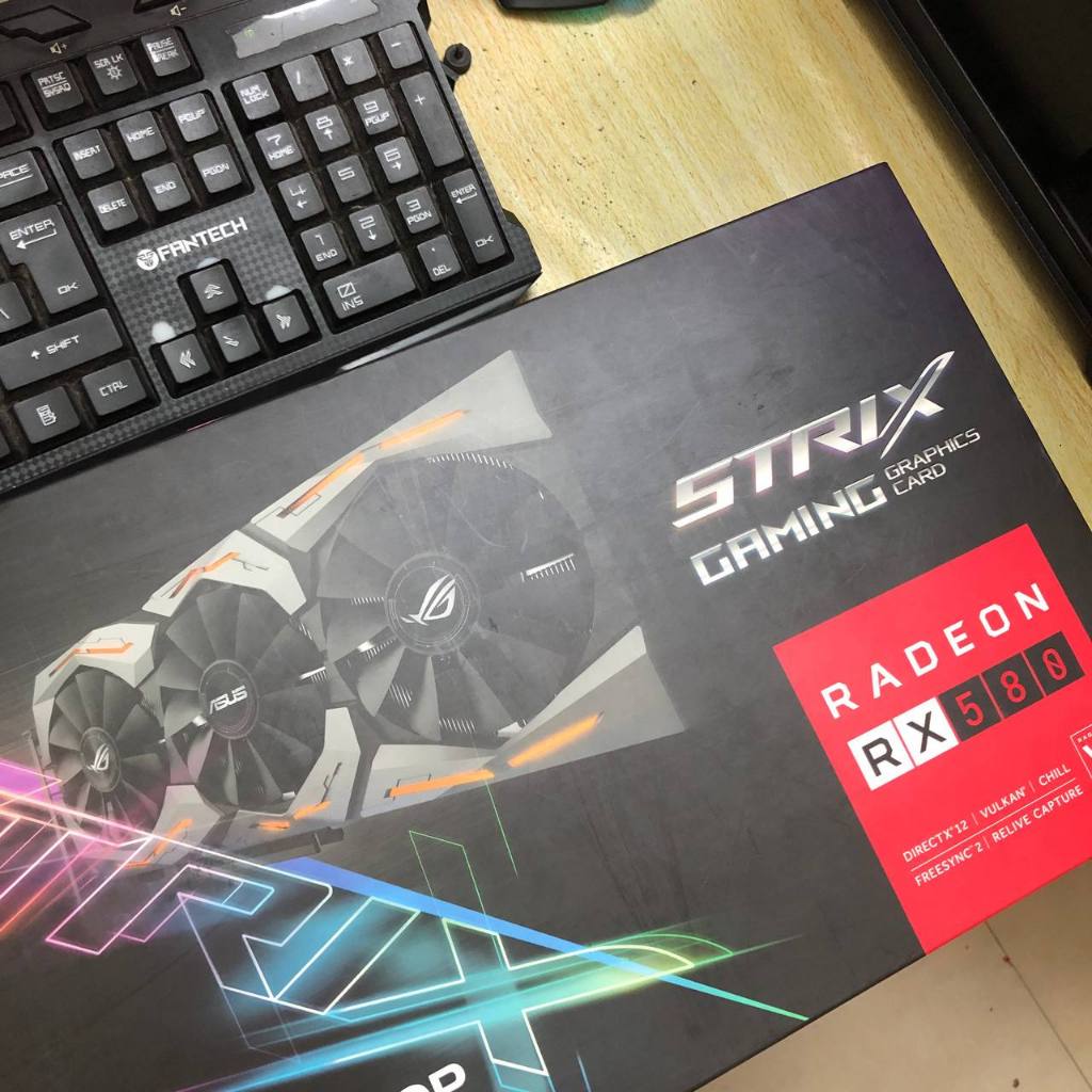 Rx 580 ROG Strix พร้อมกล่อง GPU เกมมิ่ง AMD